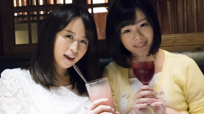 ETQT-051 Drinking ~ ♪ 3P vaginal cum shot to the girl who got it at the izakaya! Check the dick in the open book! Isn